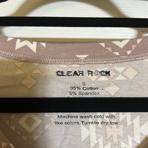 Tribal Print TShirt - Picture 2 of 3